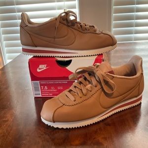 Nike Classic Cortez Premium: Camel, Size 7.5 WMNS